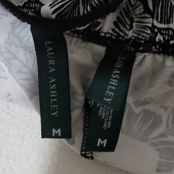 M Laura Ashley Sleep set Cami shorts floral bow - Picture 7 of 10